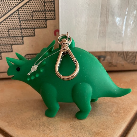 Bath & Body Works Accessories Baths And Body Works Dinosaur Hand